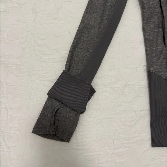 Lululemon Daily Practice Jacket - Picture 3 of 5